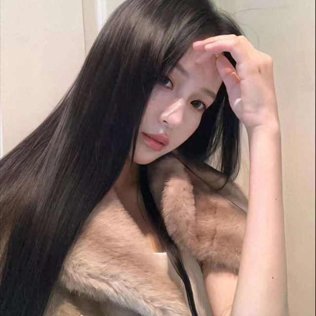 面试的女总裁竟是离婚三年的前妻,我转身就要走,她喝止：给我站那