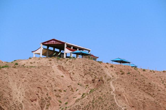 黄河石林，饮马沟大峡谷（山顶风光）