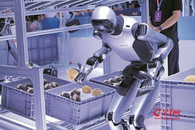 2025世界机器人大会展现智能生活新图景