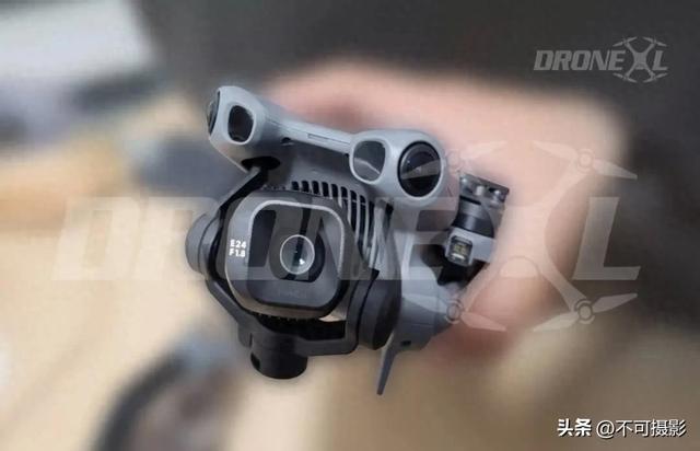 大疆 MINI 5 PRO，（泄露）机身一键起飞按钮和C0标签
