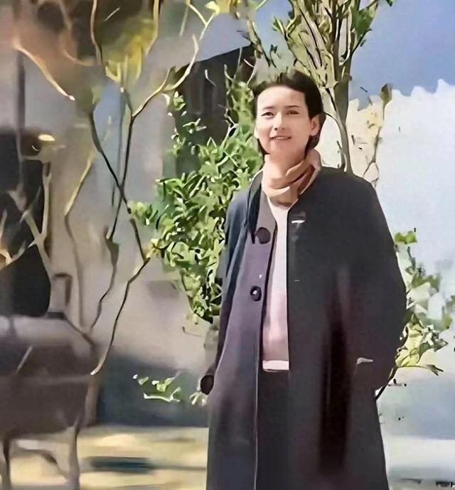 这就是林徽因中年的真实长相,让徐志摩爱而不得,还挺漂亮的
