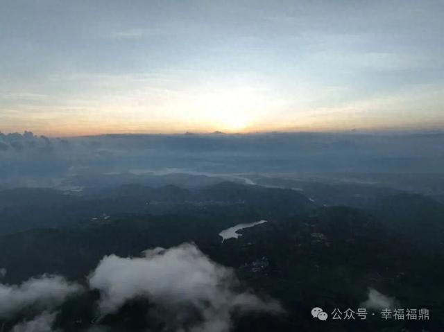 刷爆朋友圈！佳阳乌山尾太有Feel了！