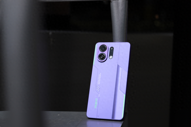 流畅榜第一名的千元手机，7000mAh+骁龙8s Gen 4，流畅用六年
