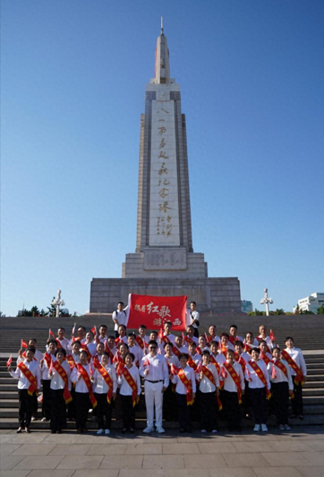 “跟着红歌游江西”第四站走进南昌市西湖区——在红歌传唱中定格：劳模最靓 西湖正红