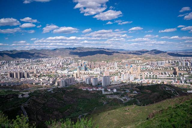 最近出差去了一趟河北张家口，实话实说，张家口这个地儿最霸气！