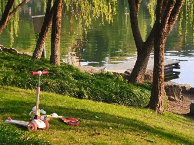 人生遇到挫折该怎么办？（人面对苦难挫折和失业的时候应该怎样面对）