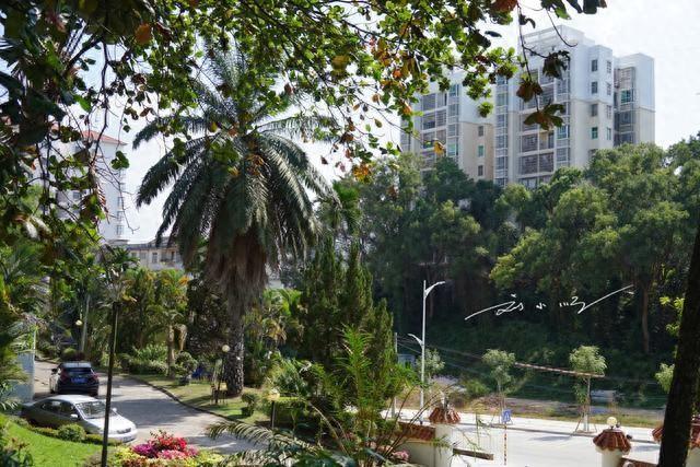 海南这座城市太 “憋屈”：昔日是 “首府”，如今却只是个县级市？