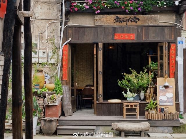 青石板路诉古韵，太平老街藏烟火！成都地铁直达，打卡旧时光！