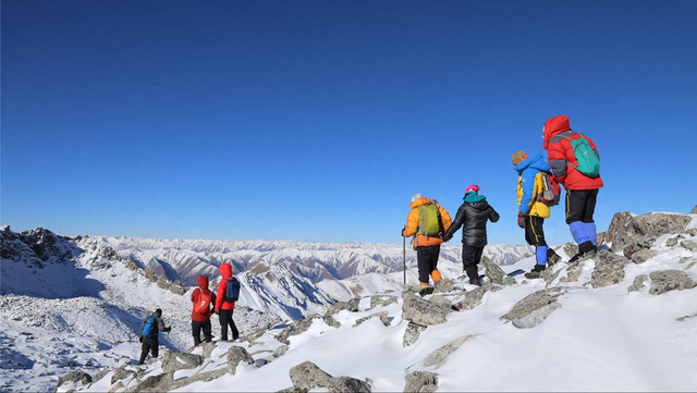 23岁小伙徒步扎尕那，在没有GPS的情况下迷了路，最终结果如何？