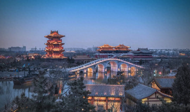 曾是世界上最大的城市，差点成了新中国首都，如今沦为四线小城