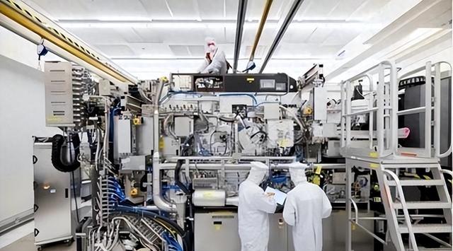 光刻机？全套图纸给你能做？长春光机所公开5项技术，西方又酸了