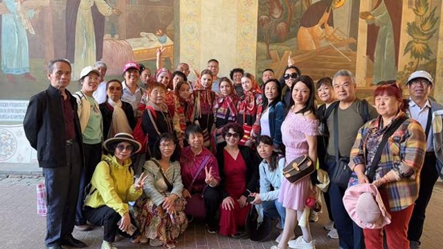 郑州老年旅行团大调查：七八十岁的老人，还能顺利报团游吗?