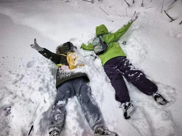 “雪窝”再登“热搜”：一场暴雪如何重构冬游叙事？