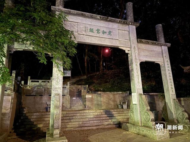 潮声丨月亮走我也走，夜爬中的别样风景