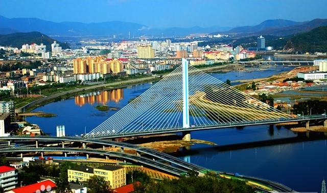 吉林通化竟然藏着这么多宝藏景点？这份游玩攻略让你大开眼界！