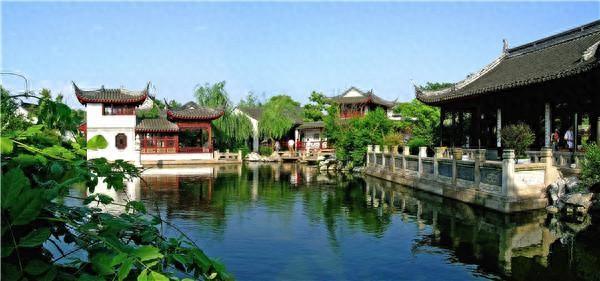 上海出发同里一日游｜逛世界遗产园林，吃状元蹄，走三桥沾福气！
