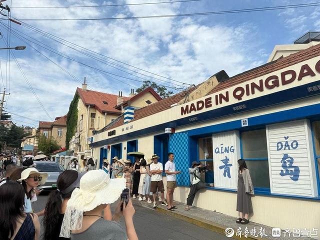 凭借“海滨清凉+亲子友好”，青岛上榜国内亲子游目的地前十