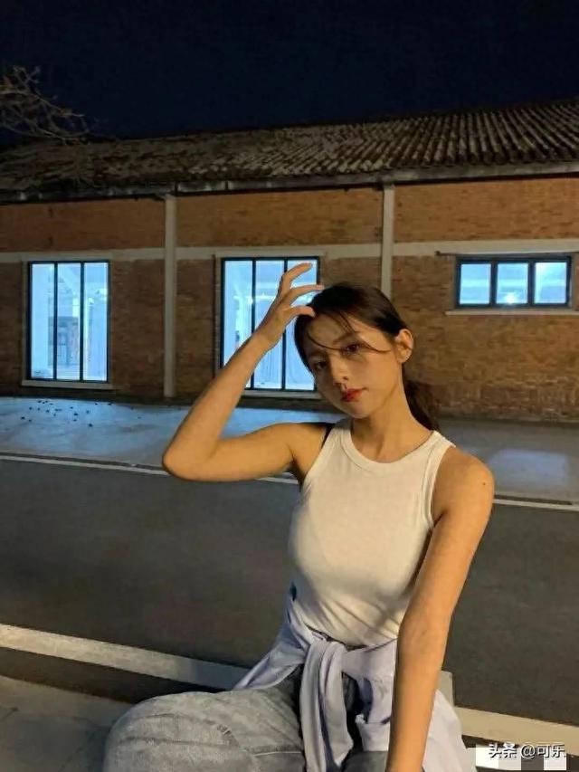 杭州校花陈紫生图流出，网友狂呼：人间仙女下凡啦！