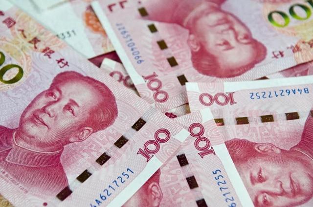 2025年，除了高龄补贴，老人还可以享受三类补贴，多少钱？