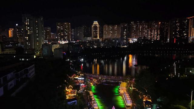 盘州：清凉夏夜，避暑经济火热出圈