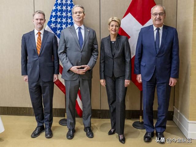 关税腰斩！瑞士大佬硬闯白宫，39%高税率被特朗普一刀砍到15%！