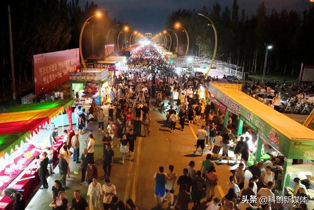 非遗夜市+田园夜游 山西太谷文旅嘉年华点亮晋中夜经济
