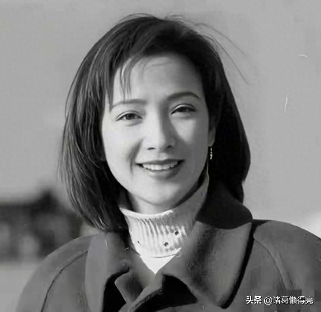 61岁何晴病逝	，最后一次露面与傅艺伟聚餐，黄绮珊微博透露其病情