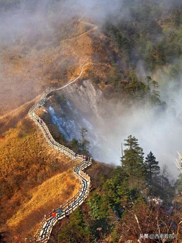免票正当时！四川这3个地方秋色美到封神，彩林+人文盛宴不负等待