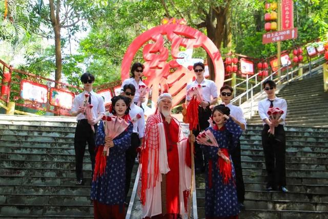 刷屏了！观音山七夕甜度超标，高颜值男神集体撒糖，月老牵线忙