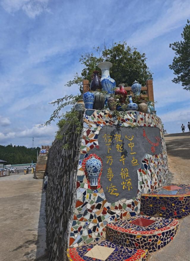 国庆9个小众穷游城市推荐！