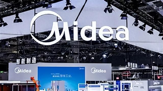 美的押注 AI 智能体，年提效 1.6 亿，靠智能体迎战雷军