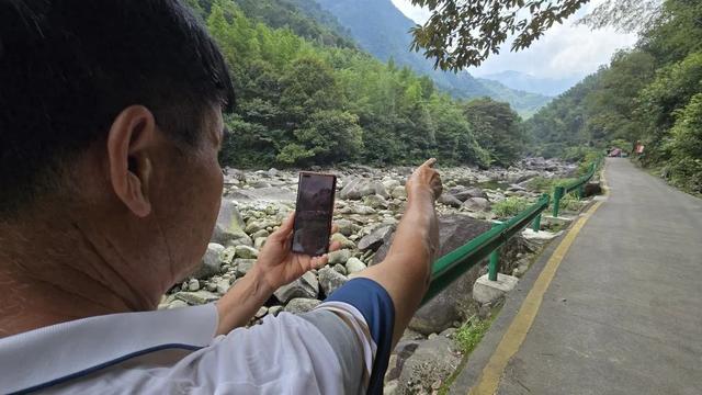 “教科书级”避险！桂林此地用10分钟安全撤离400余名游客