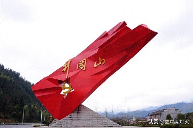 县级干部发现山头很像毛主席，引发国家高度重视，改造成：毛公山