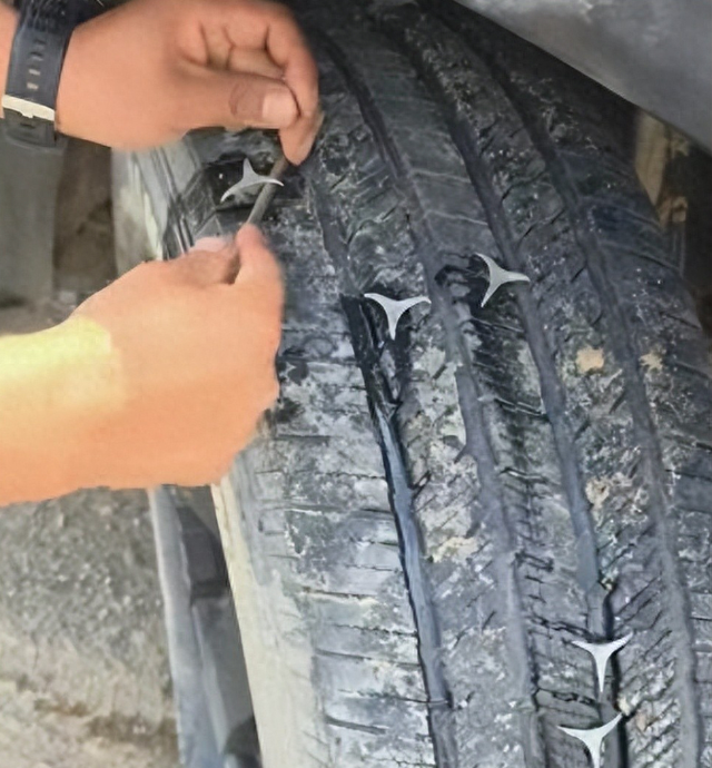 青海扎胎后续：三车12胎全爆，惯犯专挑荒郊野外下手，只坑自驾游