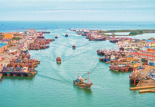 海天一色 诗意港湾