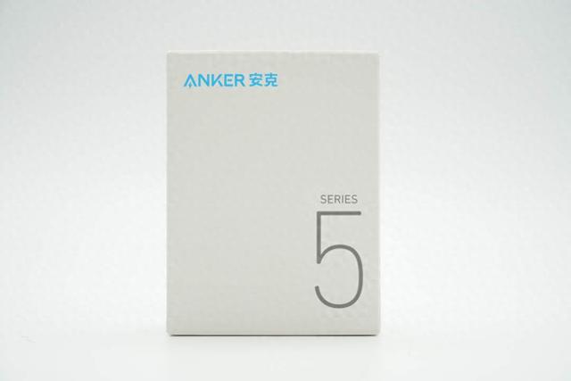 迷你级别的小巧精致，安克新款Nano 30W氮化镓充电器拆解