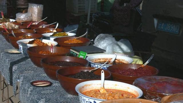 嵩明周六街子烟火浓：古街藏底蕴 新路焕生机