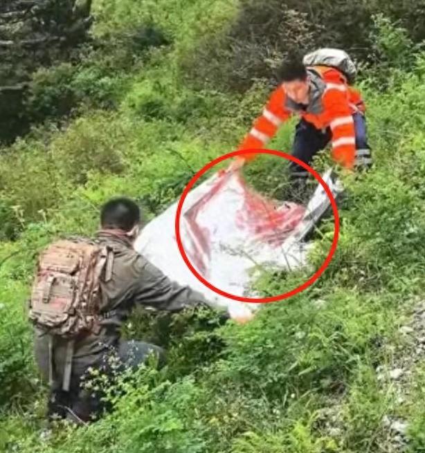 凤凰山33岁失踪男子后续：已死亡，尸体腐烂死状凄惨，画面曝光！