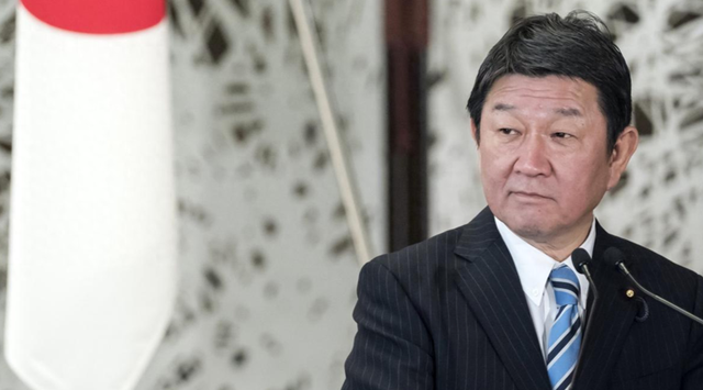 全面反华开始？日本政府连开3枪，出兵威胁已发，解放军别无选择