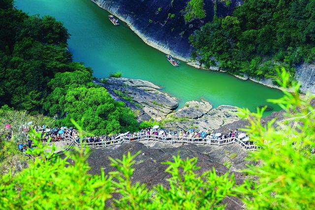 寻“香”大武夷 山水藏诗意 国庆中秋假期，我市累计接待游客502.34万人次