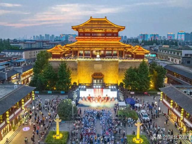 本周在襄阳古城！穿古装、看表演、吃美食、领礼包！