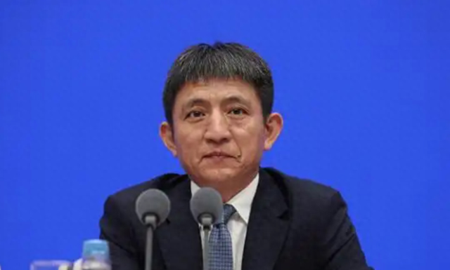 中方代表团赴美谈判，特朗普临时增加议题，稀土之外又有新要求