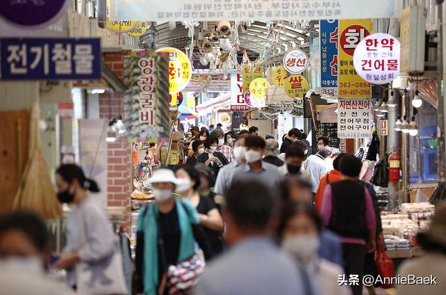 韩国职场太荒遇:青年摆烂,老人70岁归来仍是打工人,就业率突破30%
