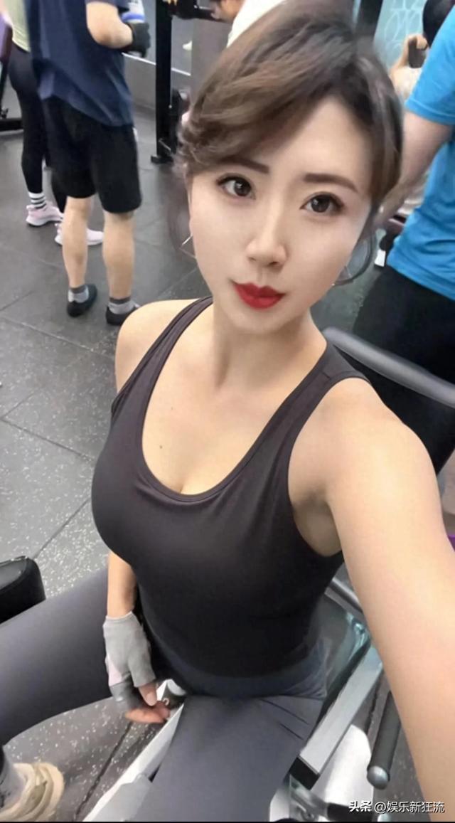 吴凡，健身十大女网红，像极了陈好，我怀疑女生也喜欢这款
