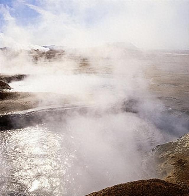 红外气体“透视眼”装上AI芯片？开放光路监测精度爆表！