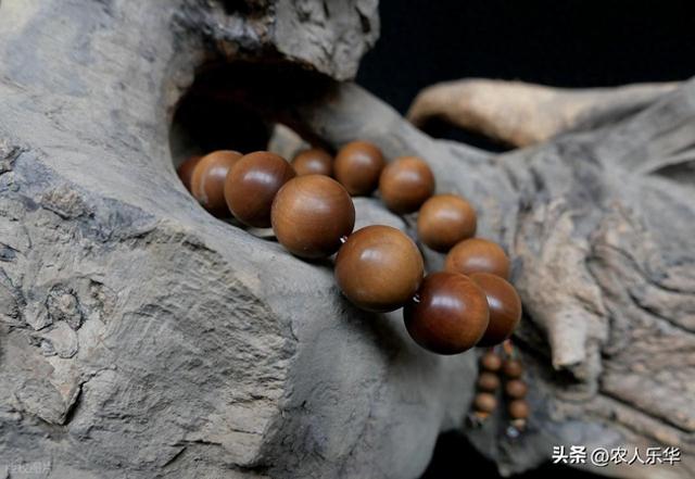 柯巴优化（还在盘十大不建议入手的手串不怕被笑话赶紧扔了吧）