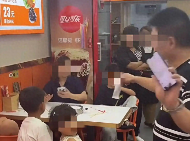 “续面事件”当事人称起诉面馆老板案下月初开庭，面馆老板回应：不接受法院调解