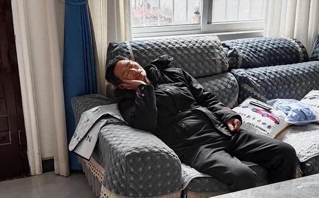 甲流来势凶猛！提醒：1不碰，2不去，3多喝，4要吃，现在看还不晚