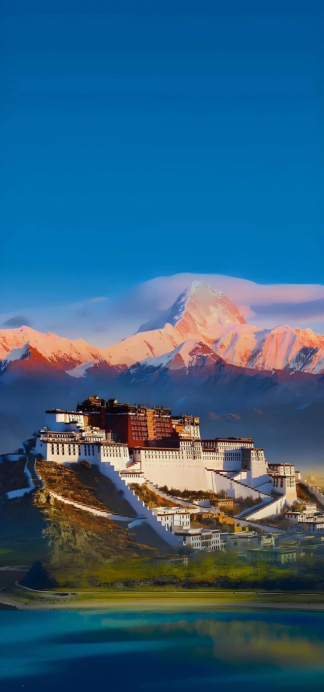 在地球的第三极,有一片古老而神秘的土地——西藏。