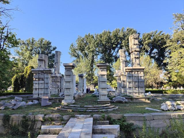 乾隆最宠的“断舍离大师”，竟是圆明园瘸腿修竹工！